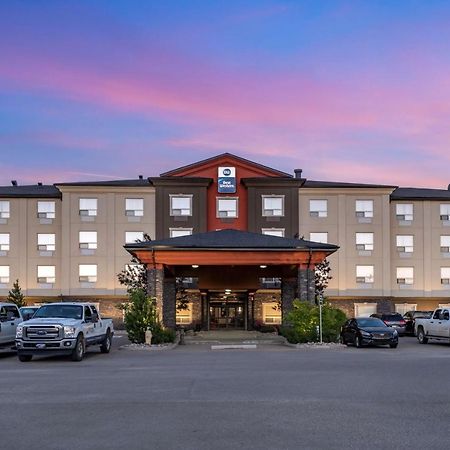Best Western Bonnyville Inn & Suites Buitenkant foto