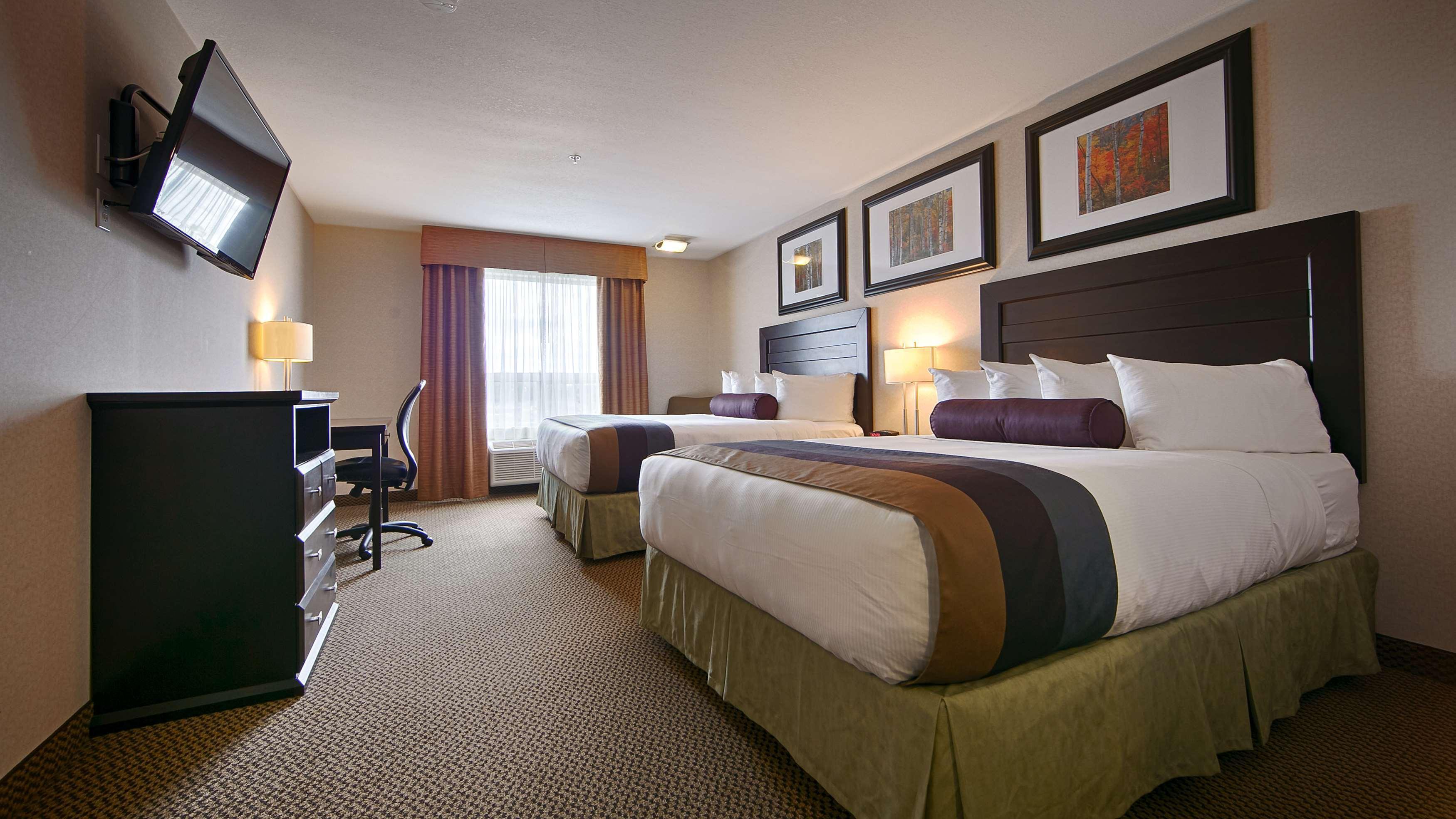 Best Western Bonnyville Inn & Suites Buitenkant foto